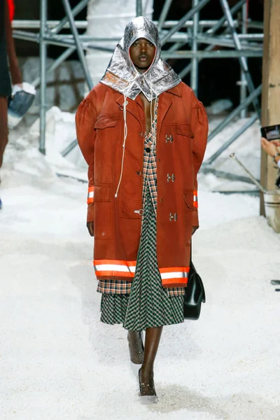 Look 52
